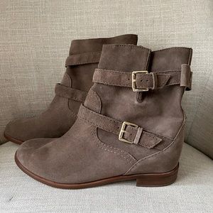 ‼️NWT KATE SPADE SUEDE BOOTS SIZE 10‼️
